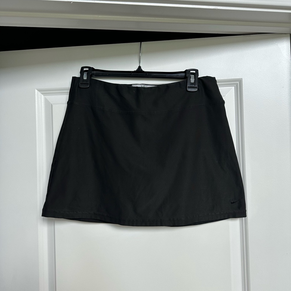 Nike Women's Black Skort